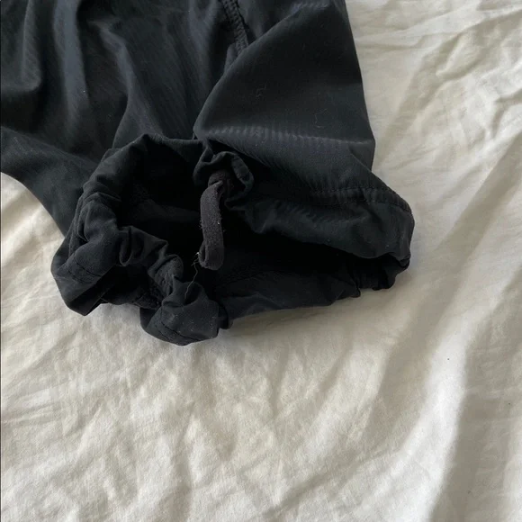 Lululemon studio capris - Picture 3 of 9